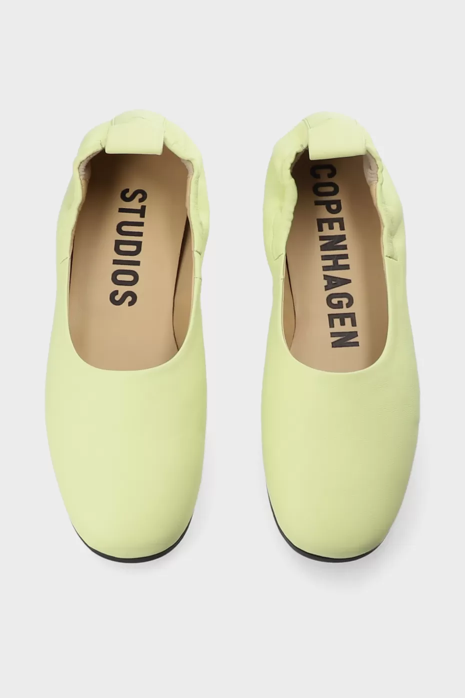 Ballerina^COPENHAGEN STUDIOS CPH880 Nappa light yellow