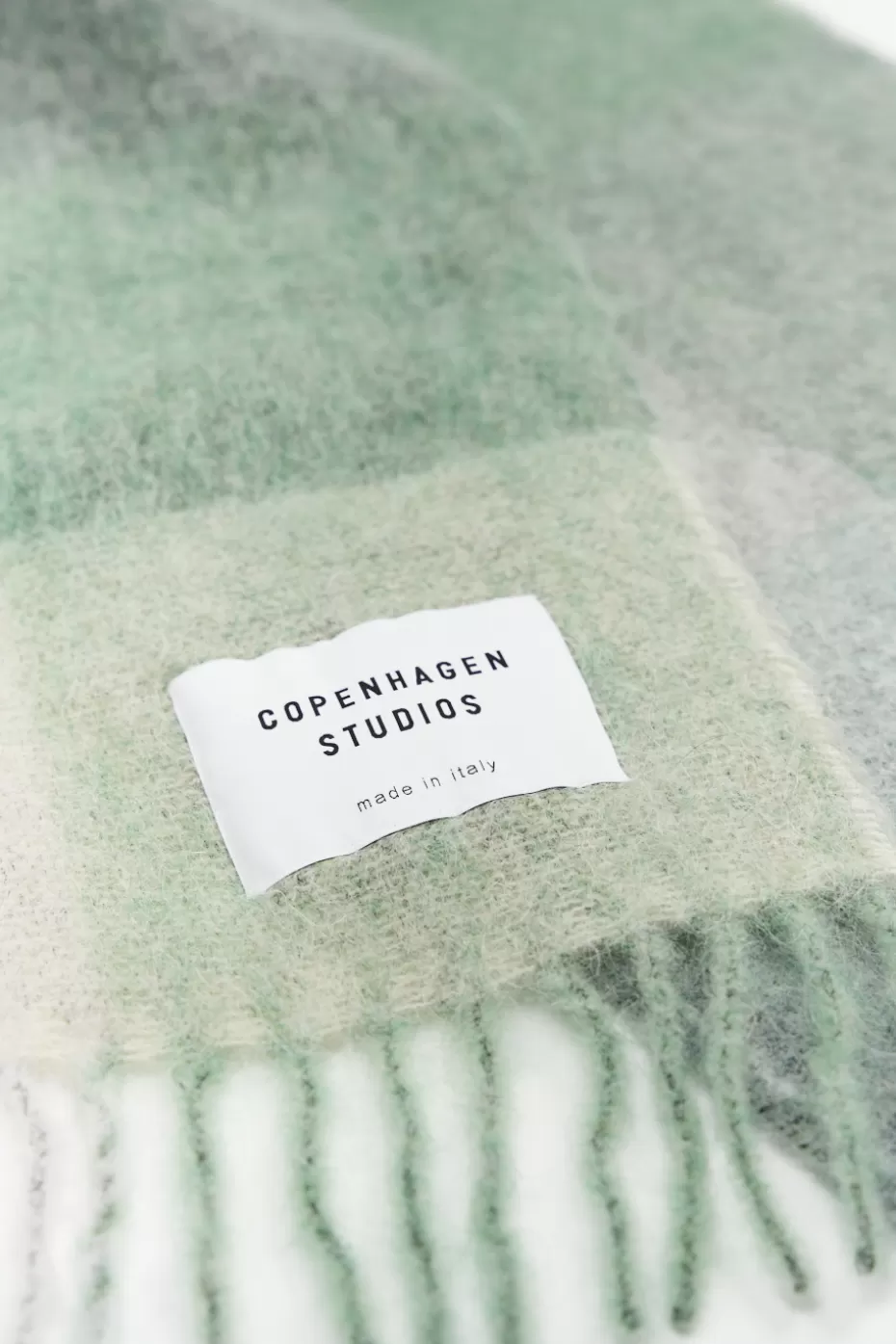 Scarves^COPENHAGEN STUDIOS CPH SHAWL 4 Wool Mix jade green